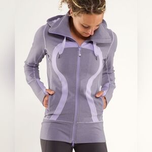 Lululemon Stride Jacket Heathered Coal Wee Stripe /Lilac Size 8